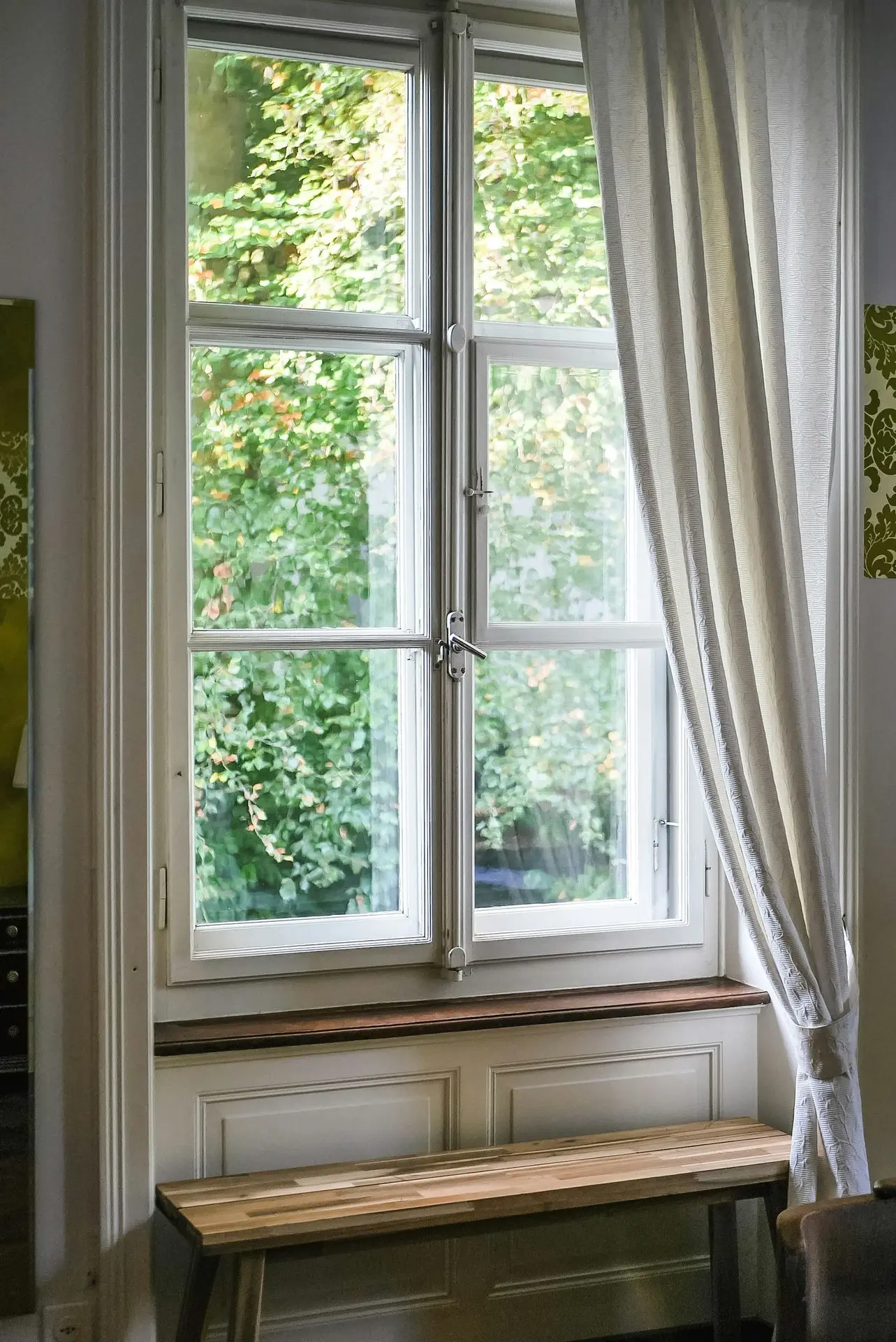 closed window